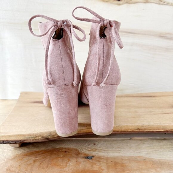 Corina Pin Faux Suede Boots NWOB NEW 40/9.5 Mauve Heels - Picture 3 of 8